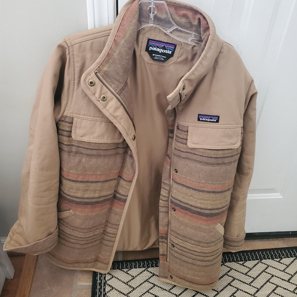 Patagonia Women's  Out Yonder Tan and Brown Barn Jacket